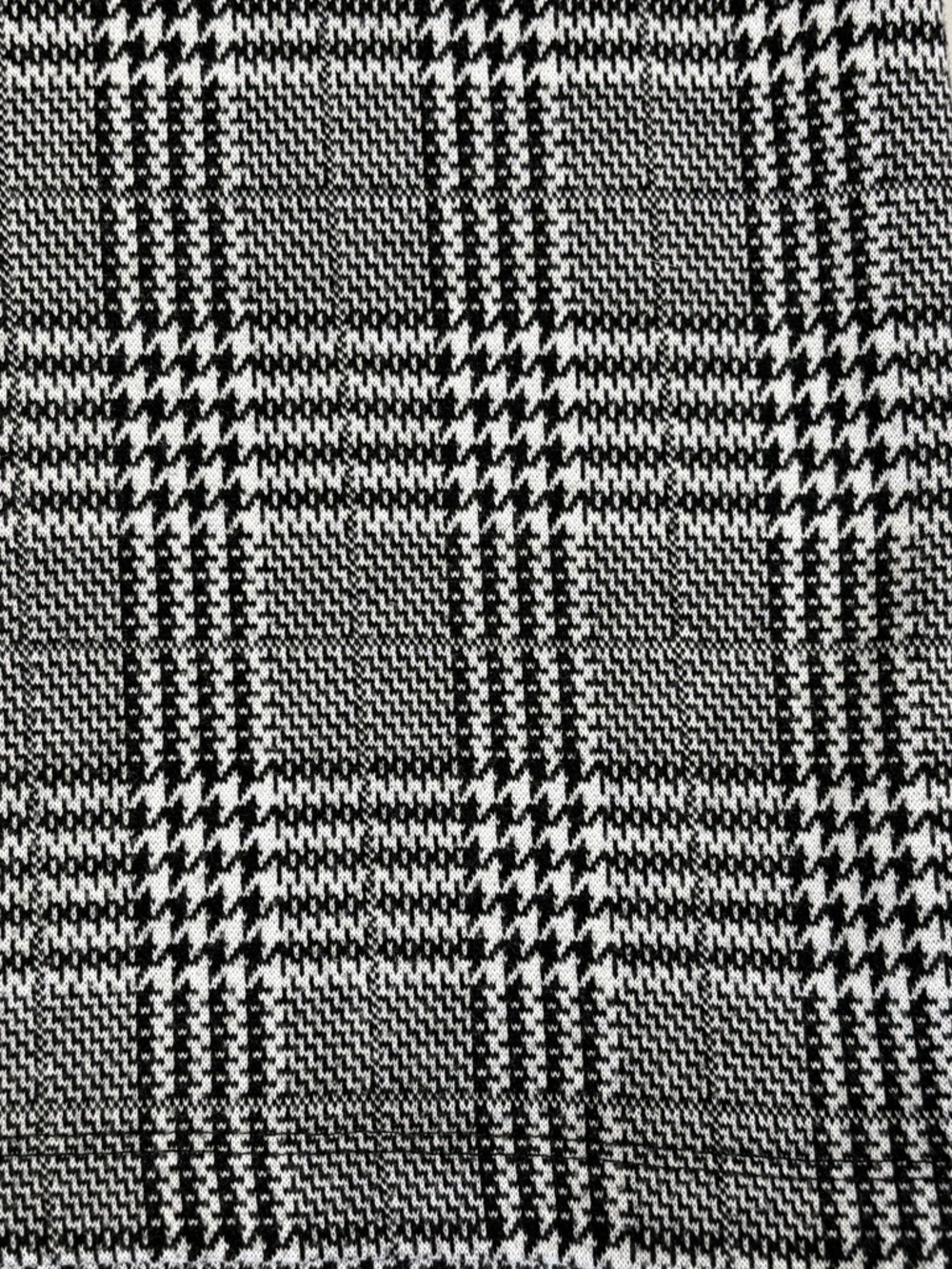 Brandy Melville Black & White Houndstooth Short Sleeve Knit Crew Neck Crop Tee - Picture 6 of 7